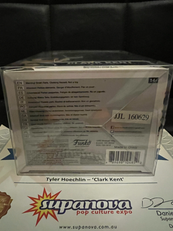 Clark Kent SIGNED by Tyler Hoechlin Pop - Image 3