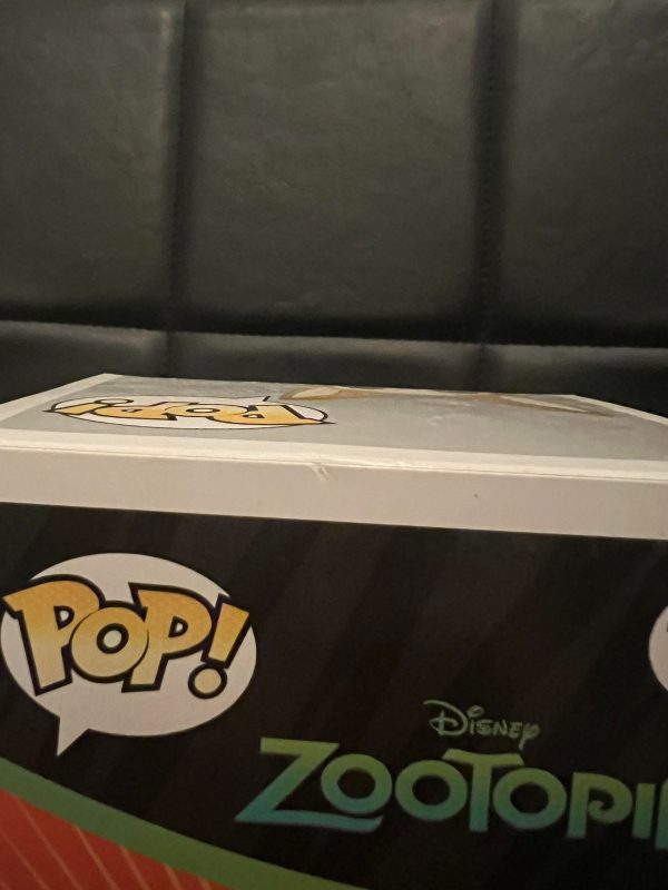 Ele Finnick Funko Pop! - Image 7