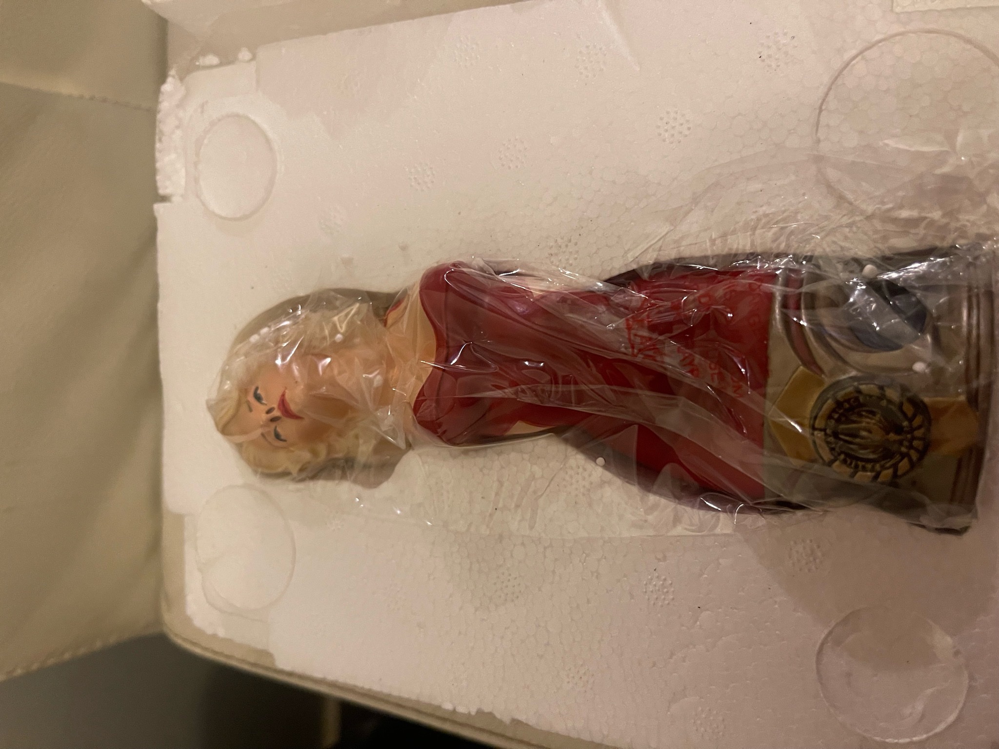Cylon Number Six Bust! - Image 3