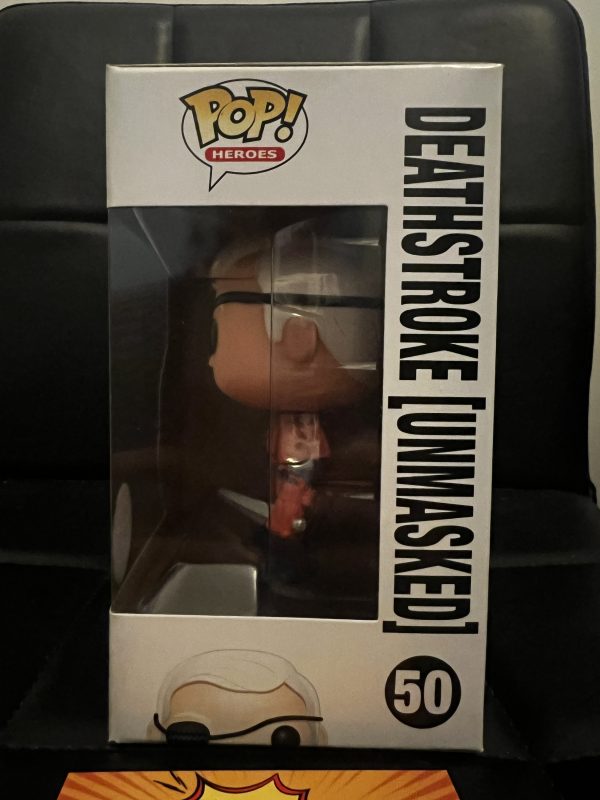 DeathStroke unmasked Funko Pop! - Image 6