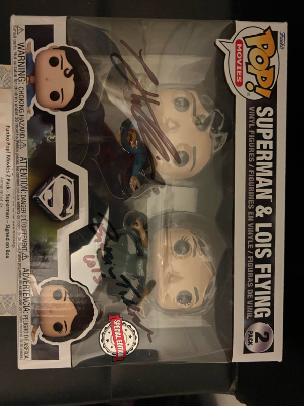 Superman And Lois SIGNED Pop! - Image 3