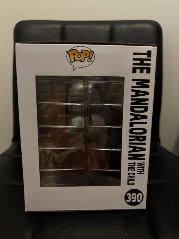 Mandalorian With the Child Funko Pop! - Image 3