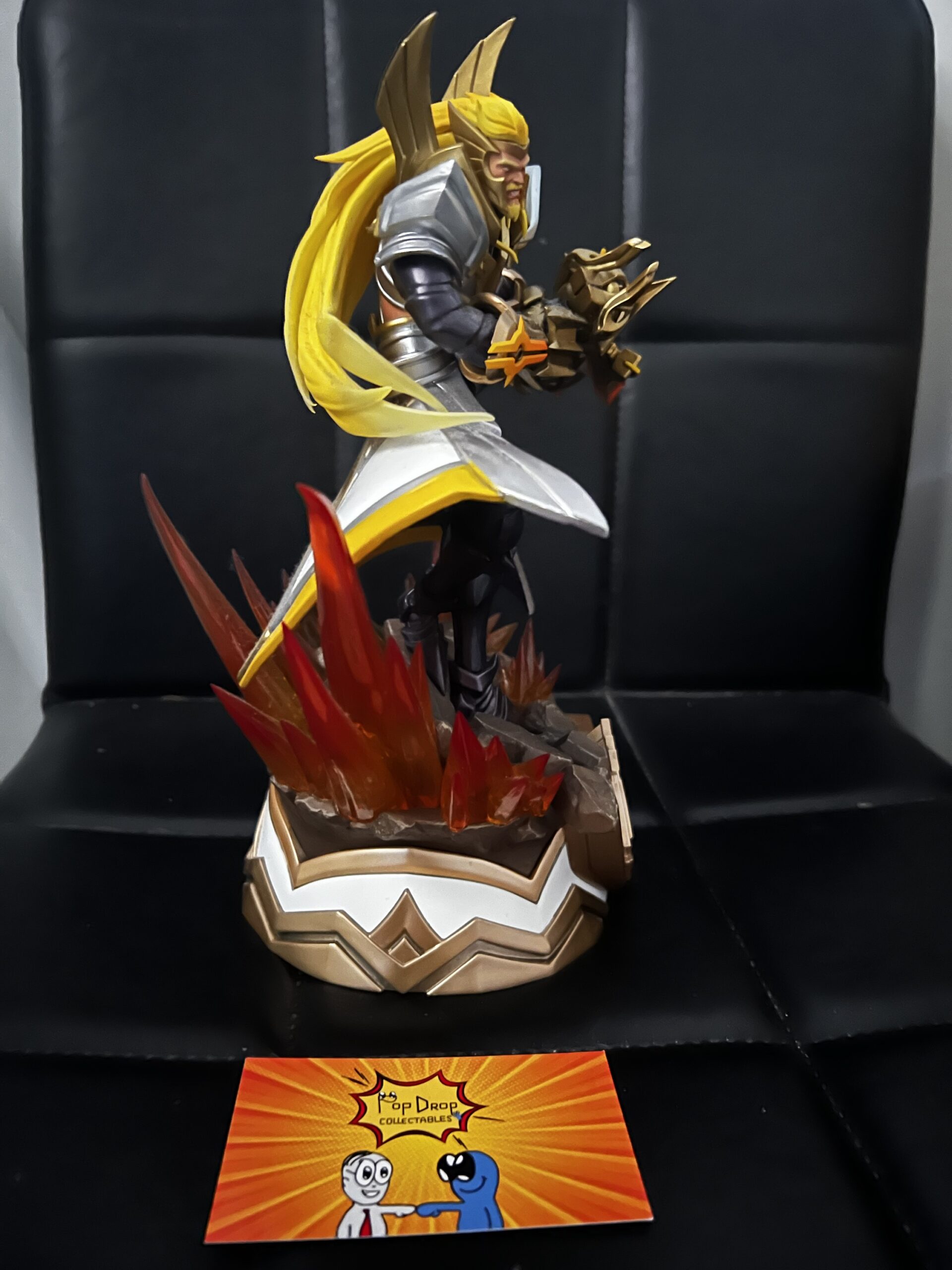 M3 Phantom Ranger ROGER MLBB Statue - Image 3