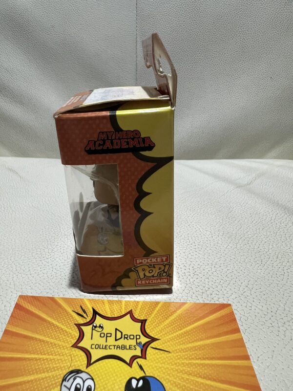 All might glow Keychain - Image 2