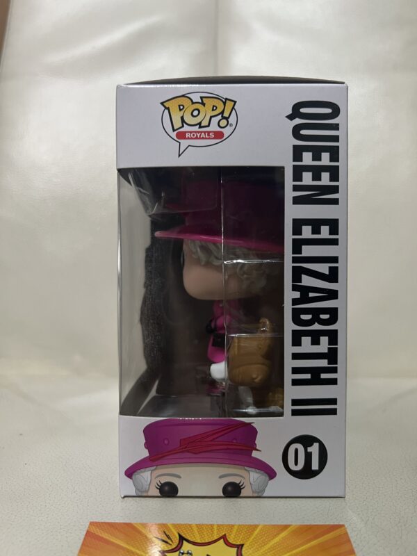 Queen Elizabeth II (with corgi) pop! - Image 3
